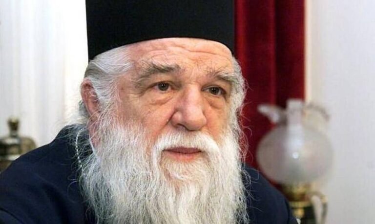 Αναρρώνει στο «Χάνι της Βοστίτσας» ο πρώην Καλαβρύτων και Αιγιαλείας κ. Αμβρόσιος έπειτα από την επιτυχημένη επέμβαση τοποθέτησης βηματοδότη