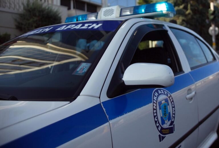 Σύλληψη άνδρα στο Αίγιο για κατοχή όπλου και ναρκωτικών
