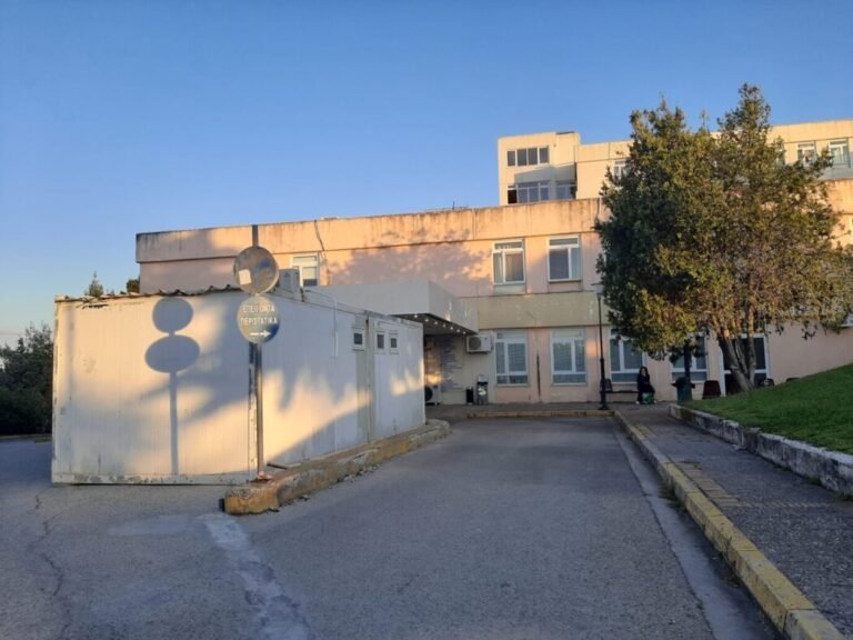 Συγκέντρωση διαμαρτυρίας για την επικείμενη υποβάθμιση του Νοσοκομείου Αιγίου προγραμματίζουν την Πέμπτη σωματεία και φορείς