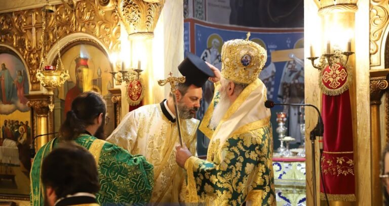 Χειροτονία Διακόνου από τον Μητροπολίτη Καλαβρύτων και Αιγιαλείας κ. Ιερώνυμο