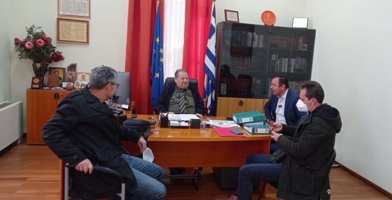 Συνάντηση Δ. Καλογερόπουλου με το προεδρείο τού Σωματείου «Ασκληπιός» για τους 27 εργαζόμενους στο Νοσοκομείο Αιγίου που τελούν υπό απόλυση