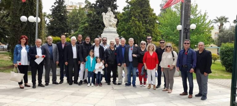 Δυναμική απεργιακή συγκέντρωση από το Εργατοϋπαλληλικό Κέντρο Αιγίου για την Εργατική Πρωτομαγιά