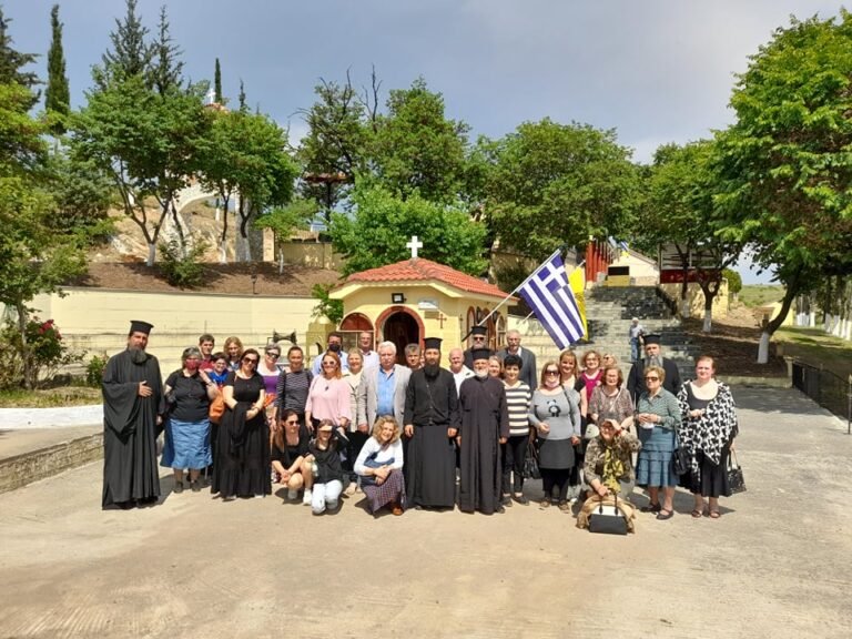 «Γνωριμία» ιερέων και προσκυνητών από το Αίγιο και την Πάτρα με τον Άγιο Νικόλαο τον Νέο στα Βούναινα Θεσσαλίας