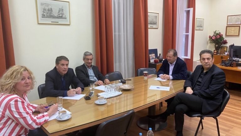 Δήμαρχος Αιγιαλείας στη σύσκεψη δημοτικών αρχηγών: «Με διάλογο και καλή προαίρεση μπορούμε να παράξουμε χρήσιμο αποτέλεσμα για τους δημότες μας»