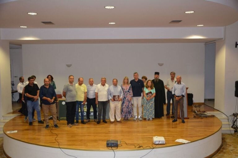 Άκρως ενδιαφέρουσα η παρουσίαση βιβλίων από τον Φιλοπροοδευτικό Σύλλογο Γρηγόρι «Ο Άγιος Γρηγόριος» στο «Πολύκεντρο» με θέμα «Μαύρη Σταφίδα και σύγχρονες εκδόσεις»