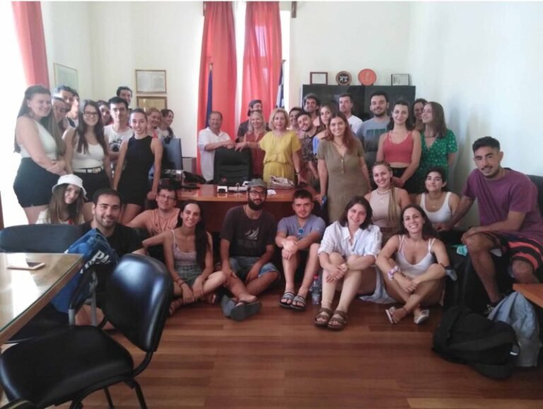 Δημήτρης Καλογερόπουλος: «Μεγάλη μου χαρά η επίσκεψη νέων ανθρώπων από το εξωτερικό στην πόλη μας»
