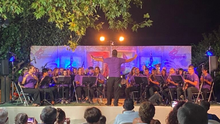 «Πανταχού παρούσα» τη φετινή περίοδο η Φιλαρμονική Ακράτας!