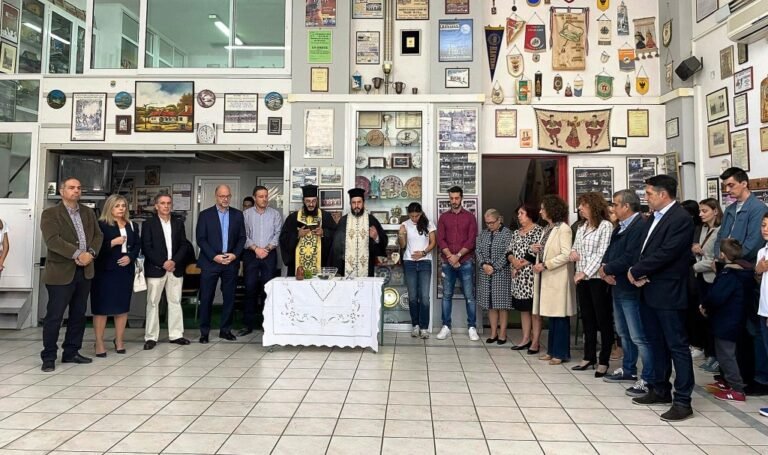 Χορευτικός Όμιλος Αιγίου: Αγιασμός ενόψει της νέας χορευτικής χρονιάς