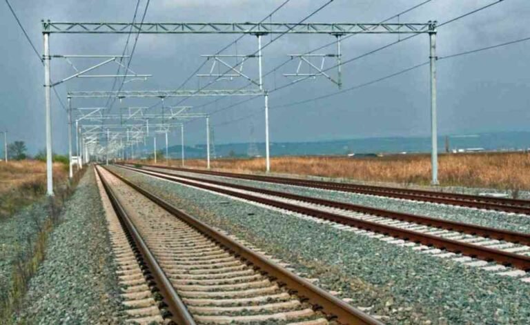 Στις 24 Νοεμβρίου υπογράφεται το σιδηροδρομικό έργο Αίγιο – Ρίο – Σε ποια σημεία θα κατασκευαστούν σταθμοί