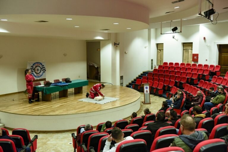 Ένα πλήρως περιεκτικό σεμινάριο πρώτων βοηθειών από την ΠΑΛΕΜΟΤ