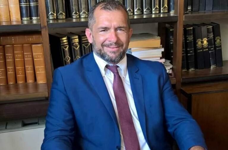 Γιώργος Μπέσκος: «Αγώνας μέχρις εσχάτων για τους σταφιδοπαραγωγούς μας!» – Αναφορές σε Υπουργό Αγροτικής Ανάπτυξης και Ευρωπαίους Επιτρόπους απέστειλε ο υποψήφιος βουλευτής Αχαΐας