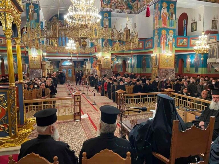 Σύναξη των νέων Εκκλησιαστικών Συμβουλίων στον Μητροπολιτικό Ιερό Ναό Παναγίας Φανερωμένης Αιγίου (ΦΩΤΟΓΡΑΦΙΕΣ)