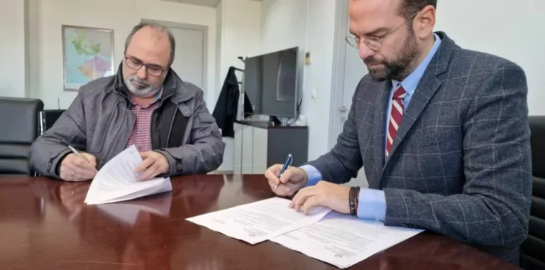 Εργασίες αποκατάστασης από την Περιφέρεια στον οδικό άξονα Δερβενάκι – Δουμενά