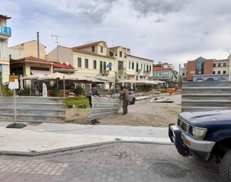 Ξεκίνησαν οι εργασίες αποπεράτωσης της πλατείας Αγίας Λαύρας – Δημήτρης Καλογερόπουλος: «Δεν έχει νόημα να μένουμε στο παρελθόν!»