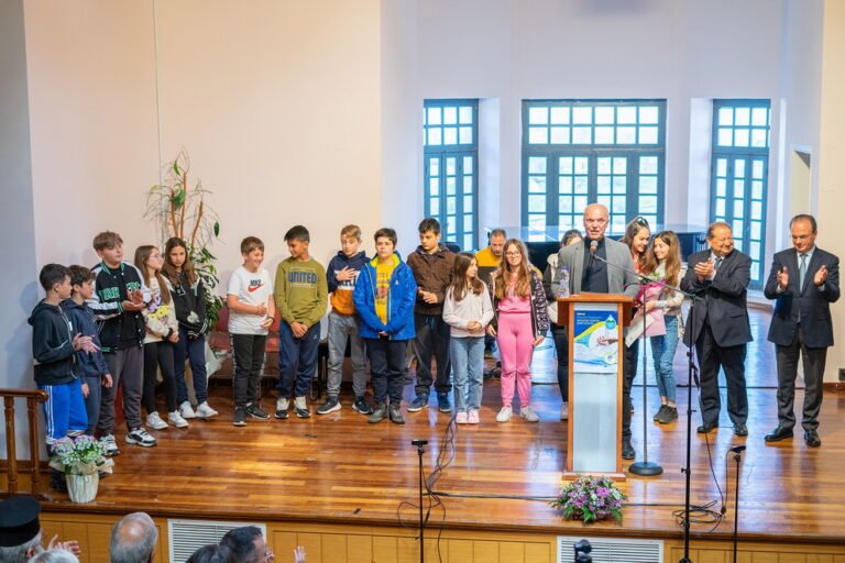 Επιτυχημένη η ημερίδα για τη βιώσιμη διαχείριση των φυσικών πόρων του Δήμου Αιγιαλείας – «Το νερό δεν έχει σύνορα και γεωγραφικά όρια. Είναι δημόσιο αγαθό και δεν ιδιωτικοποιείται» επεσήμαναν οι ομιλητές