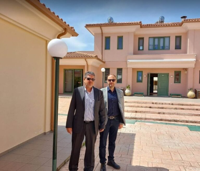 Στο «Χαμόγελο του παιδιού» αντιπροσωπεία της Ομοσπονδίας Συλλόγων Αιγιαλείας