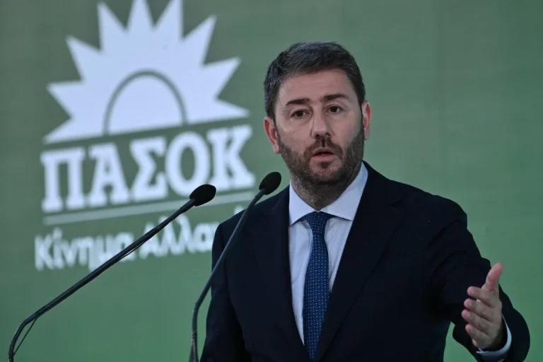 Στα Καλάβρυτα περιοδεύει σήμερα ο Νίκος Ανδρουλάκης