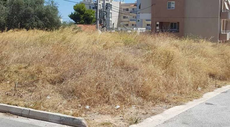 Δήμος Αιγιαλείας: Καθαρισμός οικοπέδων και ακάλυπτων χώρων ενόψει αντιπυρικής περιόδου 2023