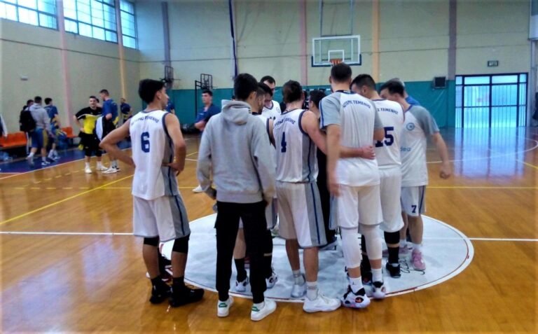 ΜΠΑΣΚΕΤ: Από θέση ισχύος στα πλέι οφ ο Αστέρας Τέμενης (78-64 τα Αραχωβίτικα)