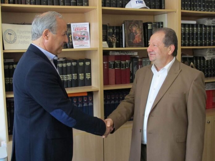 received_170498945716992