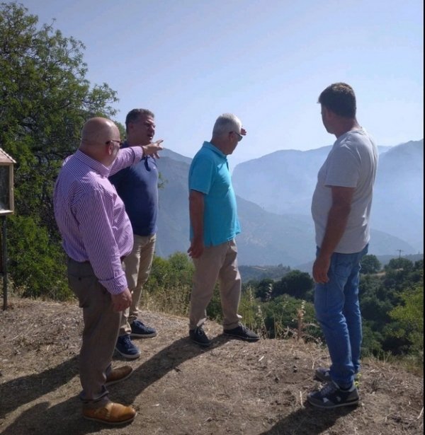 95f56c47a8fd7e3b3f7b926543d33916_XL