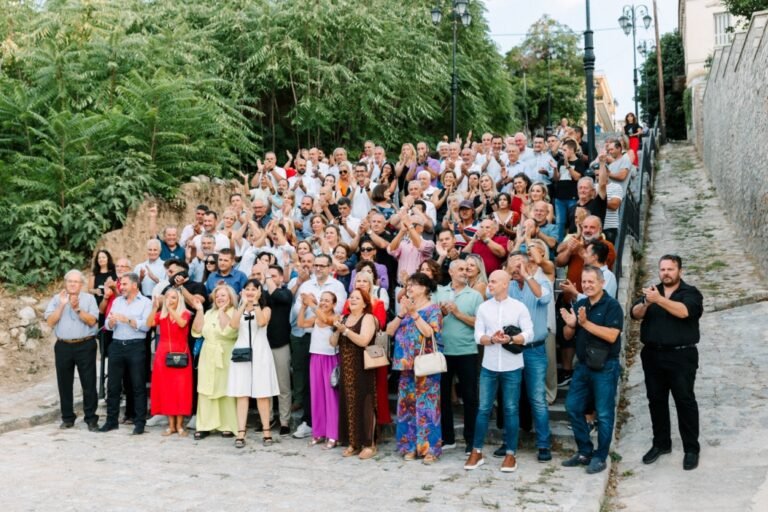 Δημήτρης Καλογερόπουλος: «Πενήντα χρόνια ακούω για όραμα. Εμείς, θα κάνουμε το όραμα πράξη!» – Στις κάλπες με 408 υποψηφίους