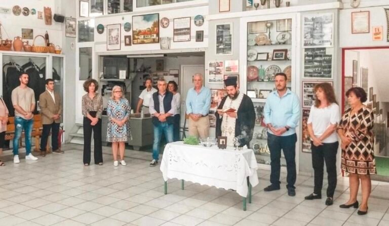 Αγιασμός στον Χορευτικό Όμιλο Αιγίου για την έναρξη μαθημάτων της νέας χορευτικής χρονιάς