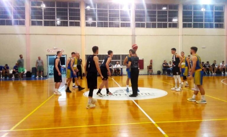 ΜΠΑΣΚΕΤ: Άρεσε ο «νέος» Κεραυνός (63-48 την ΕΑΠ)