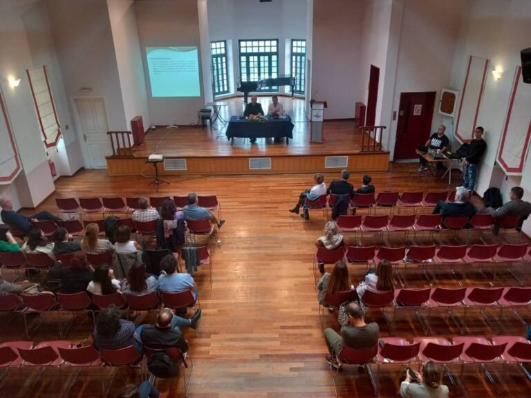 Με επιτυχία το επιμορφωτικό σεμινάριο «Διοίκηση και Ηγεσία στο Ελληνικό Σχολείο: η ρητορική, η θεωρία και η πραγματικότητα»