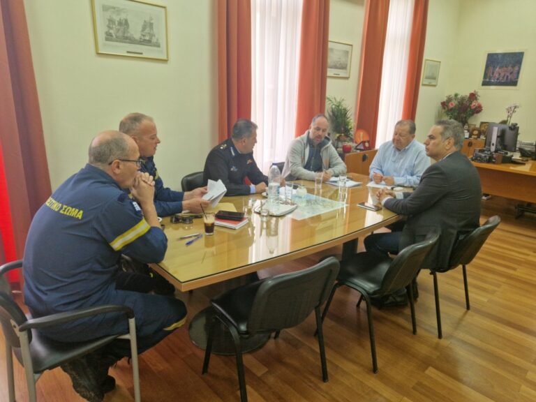 Διαρκής και ωφέλιμη συνεργασία Πυροσβεστικής Υπηρεσίας  με το Δήμο Αιγιαλείας
