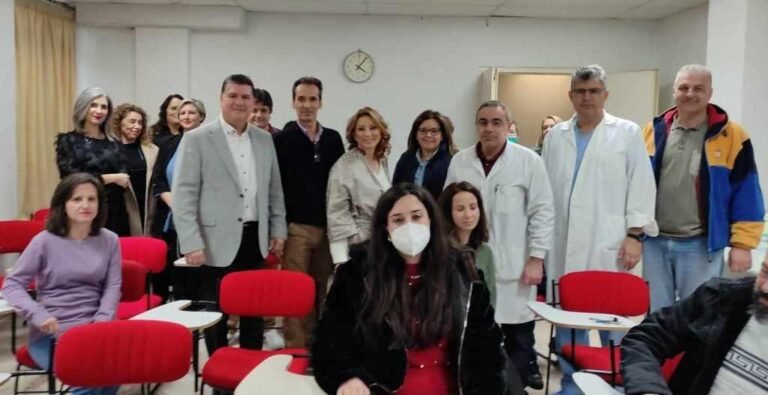 Εθιμοτυπική επίσκεψη μελών της ΔΗΜ.Τ.Ο. ΝΔ Αιγιαλείας στο Νοσοκομείο Αιγίου