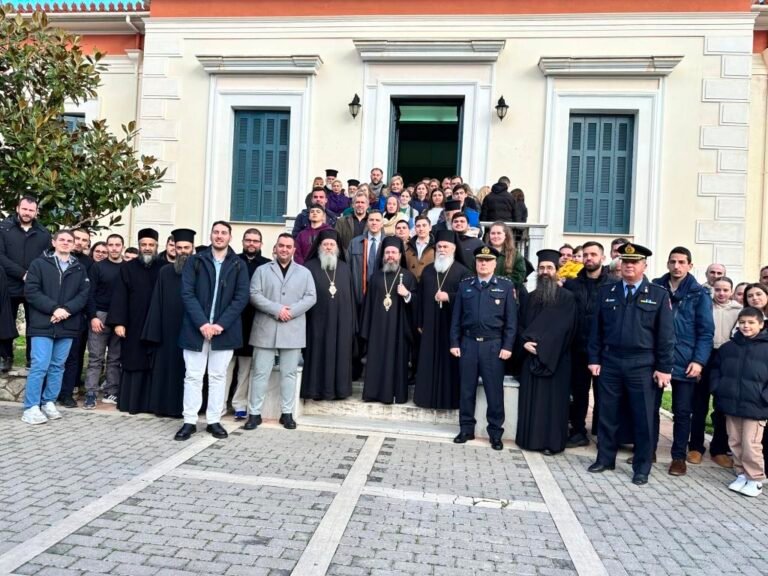 Άκρως ενδιαφέρον και ουσιαστικό το Β΄ Συνέδριο Νεολαίας που διοργάνωσε η Ιερά Μητρόπολη Καλαβρύτων και Αιγιαλείας – (ΦΩΤΟΓΡΑΦΙΕΣ)