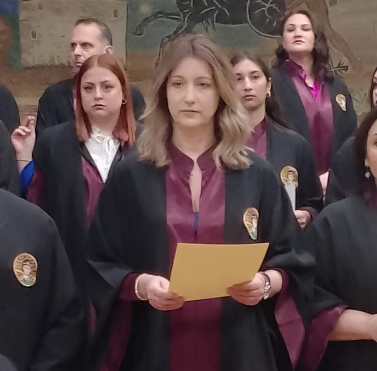 Συγχαρητήρια Μητροπολίτη Ιερωνύμου στη Διδάκτορα Χριστιανικής – Βυζαντινής Αρχαιολογίας και Τέχνης της Θεολογικής Σχολής του Αριστοτελείου Πανεπιστημίου Θεσσαλονίκης Χρύσα Δημητρίου