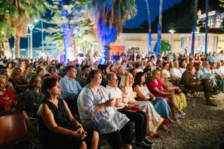Εντυπωσιακή τελετή έναρξης του 3ου Διεθνούς Φεστιβάλ Ταινιών Μικρού Μήκους Αιγίου «Θόδωρος Αγγελόπουλος»
