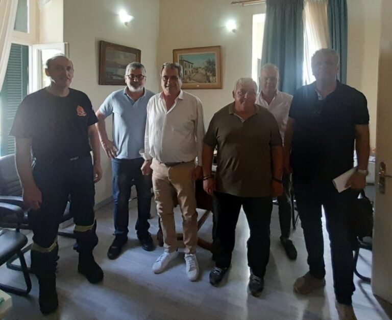 Σε εξέλιξη προληπτικές δράσεις και καθαρισμοί αγροτοδασικών οδών εν μέσω αντιπυρικής περιόδου στο δήμο Αιγιαλείας