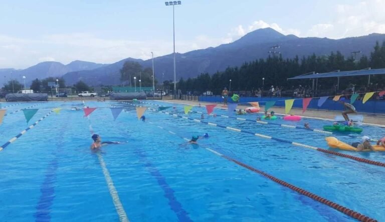 Η εντυπωσιακή γιορτή κολύμβησης του Κολυμβητικού Ομίλου Αιγιαλείας