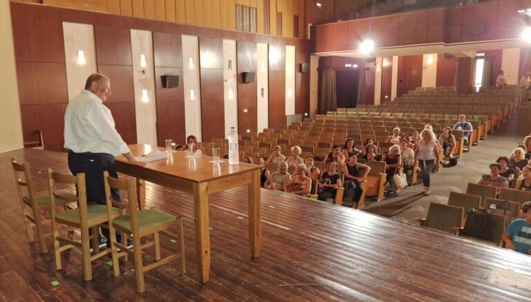 Με πλήρες ωράριο και φέτος οι 60 σχολικές καθαρίστριες στον Δήμο Αιγιαλείας