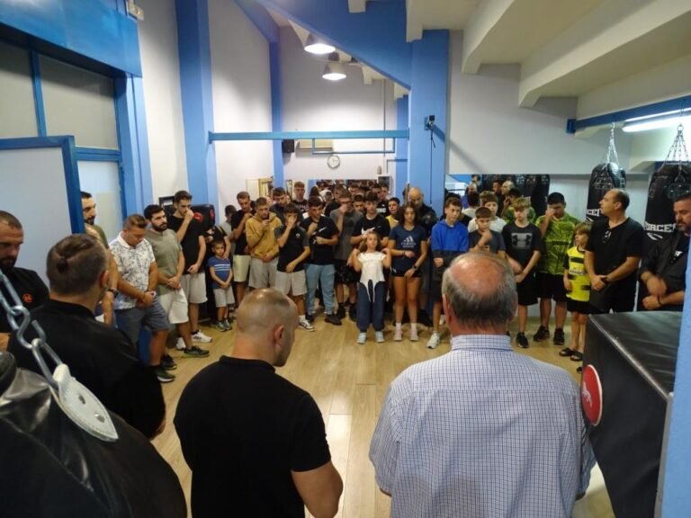 Αγιασμός στον πυγμαχικό σύλλογο Αιγίου «Α.Σ. Λεωνίδας» / (ΦΩΤΟΓΡΑΦΙΕΣ)