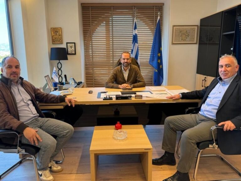 Με τον Περιφερειάρχη Δυτικής Ελλάδας συναντήθηκε ο δήμαρχος Αιγιαλείας Π. Ανδριόπουλος