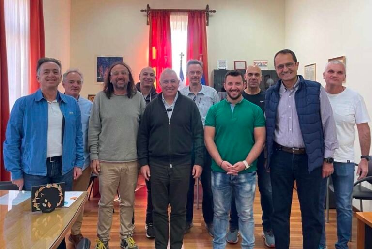 Δέσμευση Ανδριόπουλου στο προεδρείο του Αθηνόδωρου Αιγίου για συνεχή υποστήριξη του δήμου σε κοινές αθλητικές και πολιτιστικές δράσεις