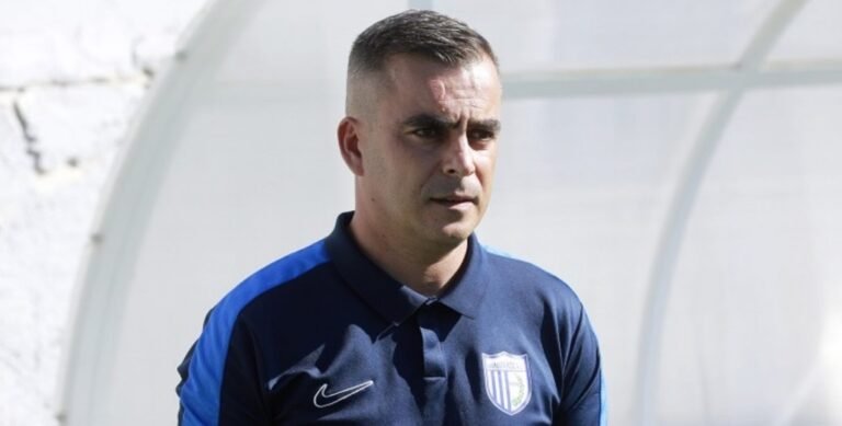 Ο Άκης Τζουμερκιώτης νέος προπονητής στον Παναιγιάλειο
