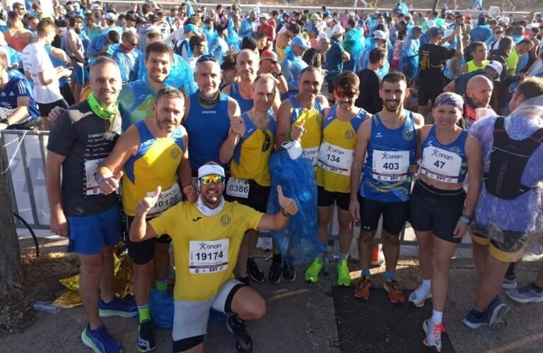 Δεκάδες Αιγιαλείς έτρεξαν στον 41ο Αυθεντικό Μαραθώνιο της Αθήνας / (ΦΩΤΟΓΡΑΦΙΕΣ)