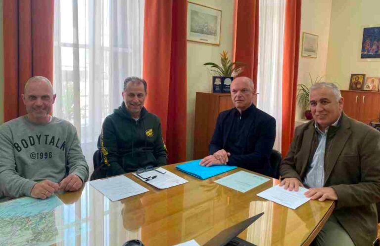 Αγώνες μπάσκετ για μαθητές Δημοτικών Σχολείων της Αιγιάλειας – Στόχος η προώθηση του μαζικού αθλητισμού