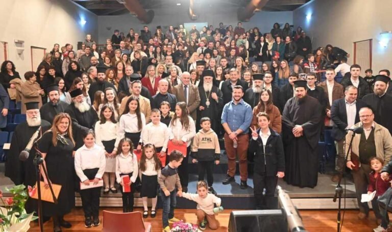 «Χρυσή μητέρα μου, σ’ αγαπώ!» – Το κυρίαρχο σύνθημα από τις παιδικές φωνές στην εορτή της Μητέρας, που διοργάνωσαν τα κατηχητικά σχολεία της Ιεράς Μητροπόλεως Καλαβρύτων και Αιγιαλείας