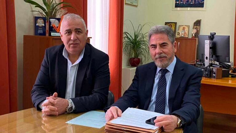 Master Plan και πορθμειακή γραμμή Αίγιο – Άγιος Νικόλαος στη συνέντευξη Τύπου του προέδρου του Δημοτικού Λιμενικού Ταμείου Αιγιαλείας Ανδρέα Οικονόμου
