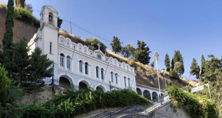 Πανηγυρικός εορτασμός της Πολιούχου του Αιγίου Παναγίας Τρυπητής
