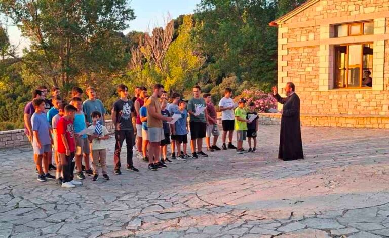 Κατασκηνωτικές δραστηριότητες των κατηχητικών της Ιεράς Μητροπόλεως Καλαβρύτων και Αιγιαλείας