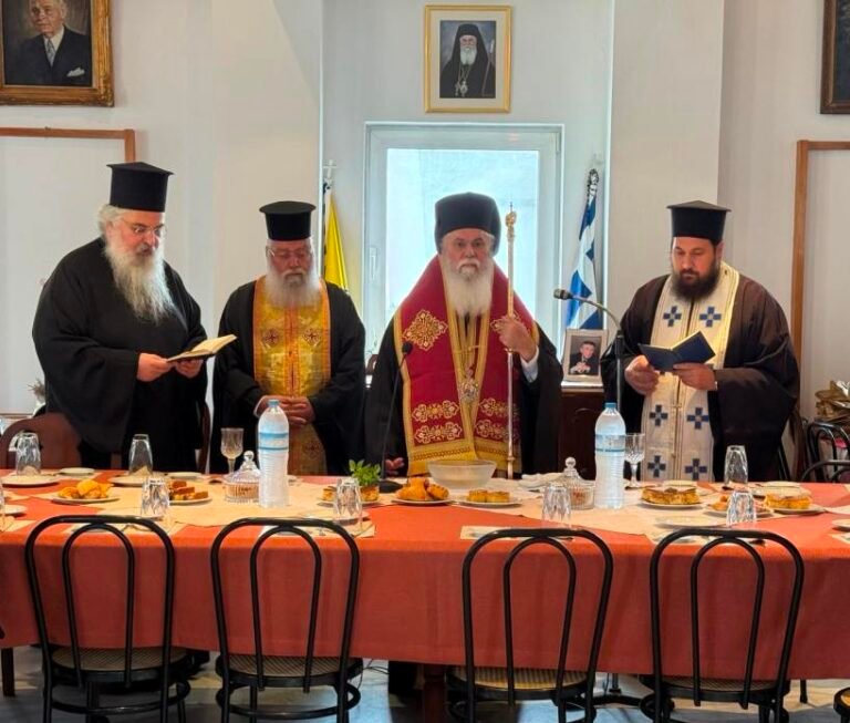 Αγιασμός για τους κατηχητές και τις κατηχήτριες εν όψει της νέας κατηχητικής χρονιάς
