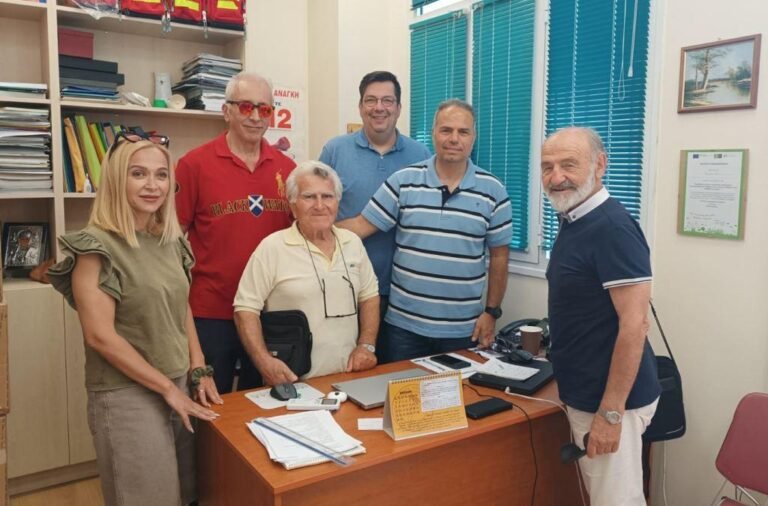 Συνάντηση του προεδρείου του Συλλόγου Αλυκής Αιγίου «Ο Άγιος Νικόλαος» με τον αντιδήμαρχο Νίκο Καραϊσκο
